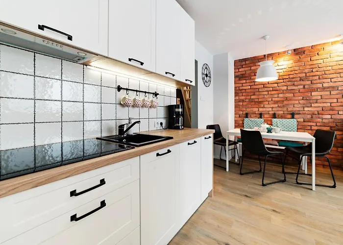 Wonder - W Malowniczej Okolicy, Z Balkonami I Widokiem Na Gory Διαμέρισμα