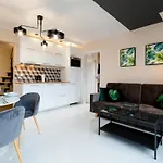 Wonder - W Malowniczej Okolicy, Z Balkonami I Widokiem Na Gory Karpacz