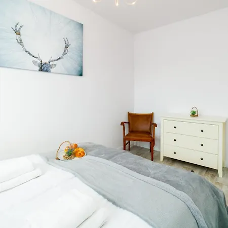 Wonder - W Malowniczej Okolicy, Z Balkonami I Widokiem Na Gory *