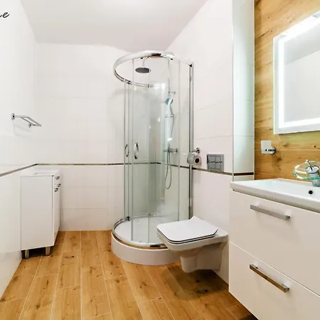 Wonder - W Malowniczej Okolicy, Z Balkonami I Widokiem Na Gory * Karpacz